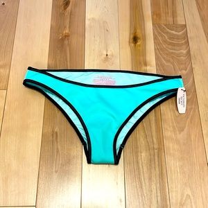 Victoria Secret The Cheeky bikini bottom’s.
